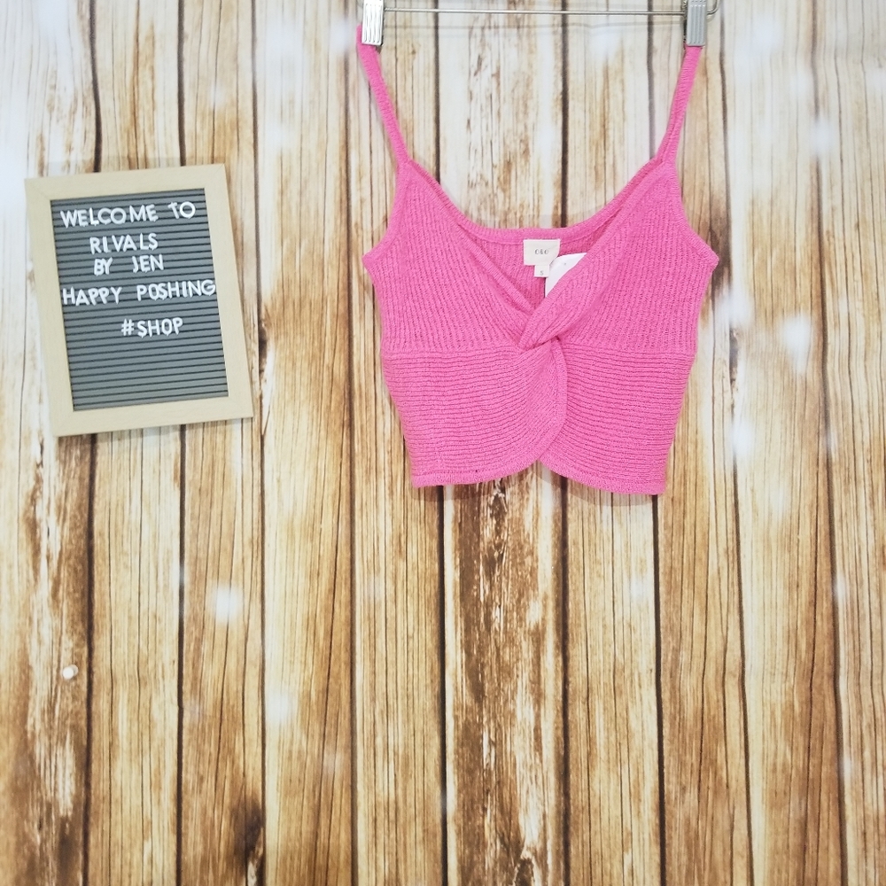 O&O Crop Top